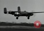 Standbild B-25 Mitchell Bomber Assam Indien, 1944, aus Sekunde 60 historischem Filmmaterial Videoclip 65675075016