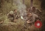 Immagine di Soldati statunitensi Il Vietnam, 1965, secondo 16 filmato di repertorio 65675075025