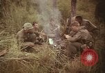 Immagine di Soldati statunitensi Il Vietnam, 1965, secondo 17 filmato di repertorio 65675075025