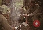 Immagine di Soldati statunitensi Il Vietnam, 1965, secondo 38 filmato di repertorio 65675075025