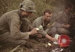 Immagine di Soldati statunitensi Il Vietnam, 1965, secondo 61 filmato di repertorio 65675075025