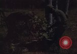 Image soldats des États-Unis Vietnam, 1965, de la seconde 4 séquences d'archives historiques vidéo 65675075033