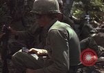 Image soldats des États-Unis Vietnam, 1965, de la seconde 37 séquences d'archives historiques vidéo 65675075033