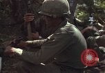 Image soldats des États-Unis Vietnam, 1965, de la seconde 39 séquences d'archives historiques vidéo 65675075033