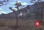 Image soldats des États-Unis Vietnam, 1965, de la seconde 60 séquences d'archives historiques vidéo 65675075033