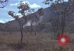 Image soldats des États-Unis Vietnam, 1965, de la seconde 61 séquences d'archives historiques vidéo 65675075033
