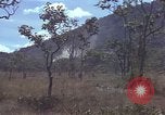 Image soldats des États-Unis Vietnam, 1965, de la seconde 62 séquences d'archives historiques vidéo 65675075033