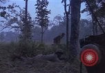Image soldats des États-Unis Vietnam, 1965, de la seconde 16 séquences d'archives historiques vidéo 65675075034