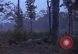 Image soldats des États-Unis Vietnam, 1965, de la seconde 21 séquences d'archives historiques vidéo 65675075034