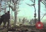Image soldats des États-Unis Vietnam, 1965, de la seconde 12 séquences d'archives historiques vidéo 65675075035