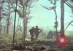 Image soldats des États-Unis Vietnam, 1965, de la seconde 14 séquences d'archives historiques vidéo 65675075035