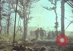Image soldats des États-Unis Vietnam, 1965, de la seconde 15 séquences d'archives historiques vidéo 65675075035