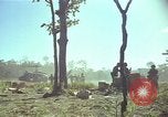 Image soldats des États-Unis Vietnam, 1965, de la seconde 21 séquences d'archives historiques vidéo 65675075035