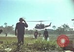 Image soldats des États-Unis Vietnam, 1965, de la seconde 41 séquences d'archives historiques vidéo 65675075035