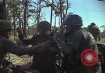 Image soldats des États-Unis Vietnam, 1965, de la seconde 53 séquences d'archives historiques vidéo 65675075035