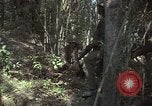 Image soldats des États-Unis Vietnam, 1965, de la seconde 52 séquences d'archives historiques vidéo 65675075036