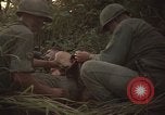 Immagine di Soldati statunitensi Il Vietnam, 1965, secondo 37 filmato di repertorio 65675075037