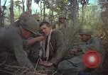 Standbild USA Soldaten Vietnam, 1965, aus Sekunde 10 historischem Filmmaterial Videoclip 65675075038