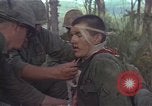 Standbild USA Soldaten Vietnam, 1965, aus Sekunde 17 historischem Filmmaterial Videoclip 65675075038