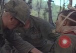 Standbild USA Soldaten Vietnam, 1965, aus Sekunde 26 historischem Filmmaterial Videoclip 65675075038