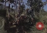 Image soldats des États-Unis Vietnam, 1965, de la seconde 3 séquences d'archives historiques vidéo 65675075039