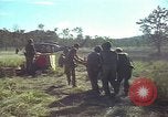 Image soldats des États-Unis Vietnam, 1965, de la seconde 37 séquences d'archives historiques vidéo 65675075039