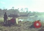 Image soldats des États-Unis Vietnam, 1965, de la seconde 44 séquences d'archives historiques vidéo 65675075039
