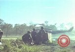 Image soldats des États-Unis Vietnam, 1965, de la seconde 54 séquences d'archives historiques vidéo 65675075039