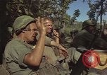 Image soldats des États-Unis Vietnam, 1965, de la seconde 23 séquences d'archives historiques vidéo 65675075040