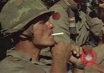 Image soldats des États-Unis Vietnam, 1965, de la seconde 32 séquences d'archives historiques vidéo 65675075040