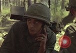 Image soldats des États-Unis Vietnam, 1965, de la seconde 42 séquences d'archives historiques vidéo 65675075040
