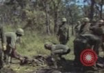Standbild USA Soldaten Vietnam, 1965, aus Sekunde 20 historischem Filmmaterial Videoclip 65675075042
