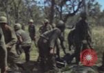 Standbild USA Soldaten Vietnam, 1965, aus Sekunde 25 historischem Filmmaterial Videoclip 65675075042