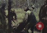 Standbild USA Soldaten Vietnam, 1965, aus Sekunde 41 historischem Filmmaterial Videoclip 65675075042