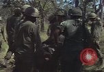 Standbild USA Soldaten Vietnam, 1965, aus Sekunde 54 historischem Filmmaterial Videoclip 65675075042