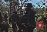 Standbild USA Soldaten Vietnam, 1965, aus Sekunde 59 historischem Filmmaterial Videoclip 65675075042