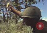 Image soldats des États-Unis Vietnam, 1965, de la seconde 17 séquences d'archives historiques vidéo 65675075043
