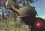 Image soldats des États-Unis Vietnam, 1965, de la seconde 18 séquences d'archives historiques vidéo 65675075043