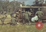 Image soldats des États-Unis Vietnam, 1965, de la seconde 36 séquences d'archives historiques vidéo 65675075043