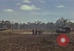 Image soldats des États-Unis Vietnam, 1965, de la seconde 57 séquences d'archives historiques vidéo 65675075043