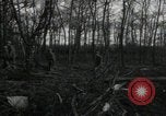 Standbild USA Infanteristen Deutschland, 1944, aus Sekunde 34 historischem Filmmaterial Videoclip 65675075048