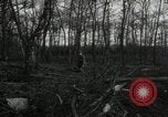 Standbild USA Infanteristen Deutschland, 1944, aus Sekunde 35 historischem Filmmaterial Videoclip 65675075048