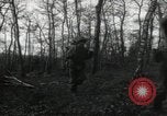 Standbild USA Infanteristen Deutschland, 1944, aus Sekunde 43 historischem Filmmaterial Videoclip 65675075048