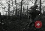 Standbild USA Infanteristen Deutschland, 1944, aus Sekunde 45 historischem Filmmaterial Videoclip 65675075048