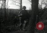 Standbild USA Infanteristen Deutschland, 1944, aus Sekunde 51 historischem Filmmaterial Videoclip 65675075048