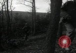 Standbild USA Infanteristen Deutschland, 1944, aus Sekunde 57 historischem Filmmaterial Videoclip 65675075048
