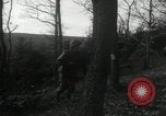 Standbild USA Infanteristen Deutschland, 1944, aus Sekunde 59 historischem Filmmaterial Videoclip 65675075048