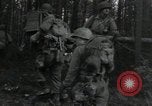 Immagine di Soldati statunitensi Gressenich Germania, 1944, secondo 21 filmato di repertorio 65675075050