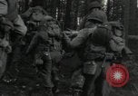 Immagine di Soldati statunitensi Gressenich Germania, 1944, secondo 23 filmato di repertorio 65675075050