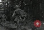 Immagine di Soldati statunitensi Gressenich Germania, 1944, secondo 27 filmato di repertorio 65675075050